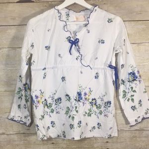 JIE SHENG white and blue top